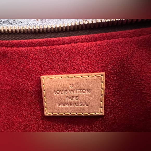 Louis Vuitton Monogram Sac Coussin GM Shoulder Bag EUC - Picture 10 of 16